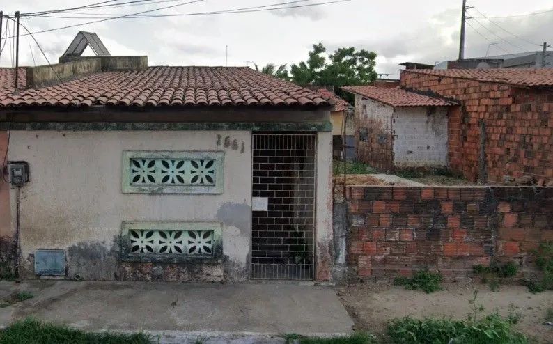 CASA MARACANAÚ ALTO ALEGRE
