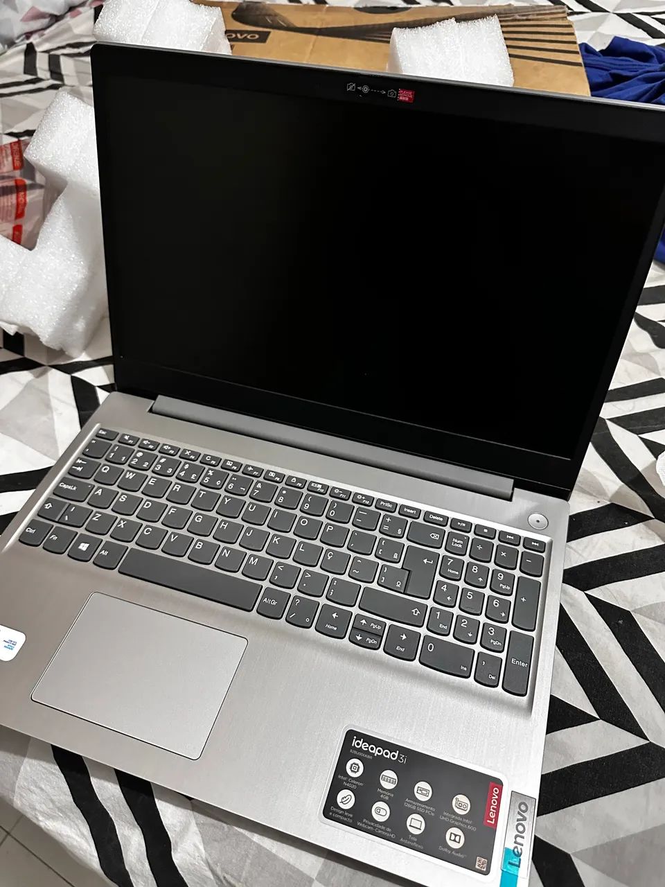 O Lenovo IdeaPad 3i (modelo 82BU0006BR)