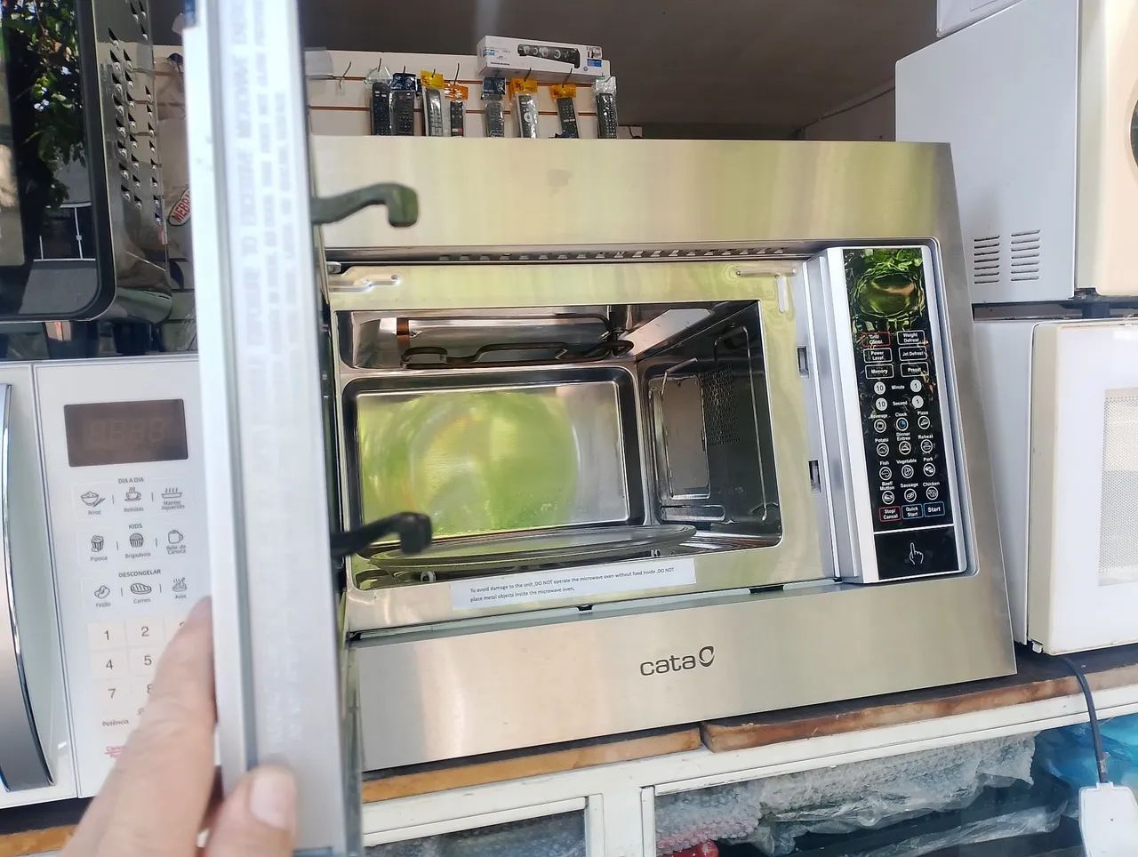 Microondas embutir inox com grill 30lts - Foto 2