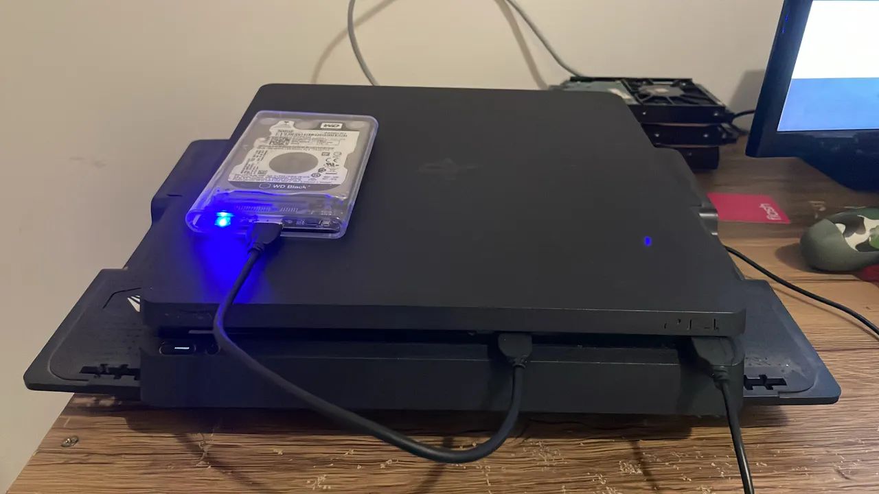 PlayStation 4 Slim 1 Tera e 500GB - Foto 2
