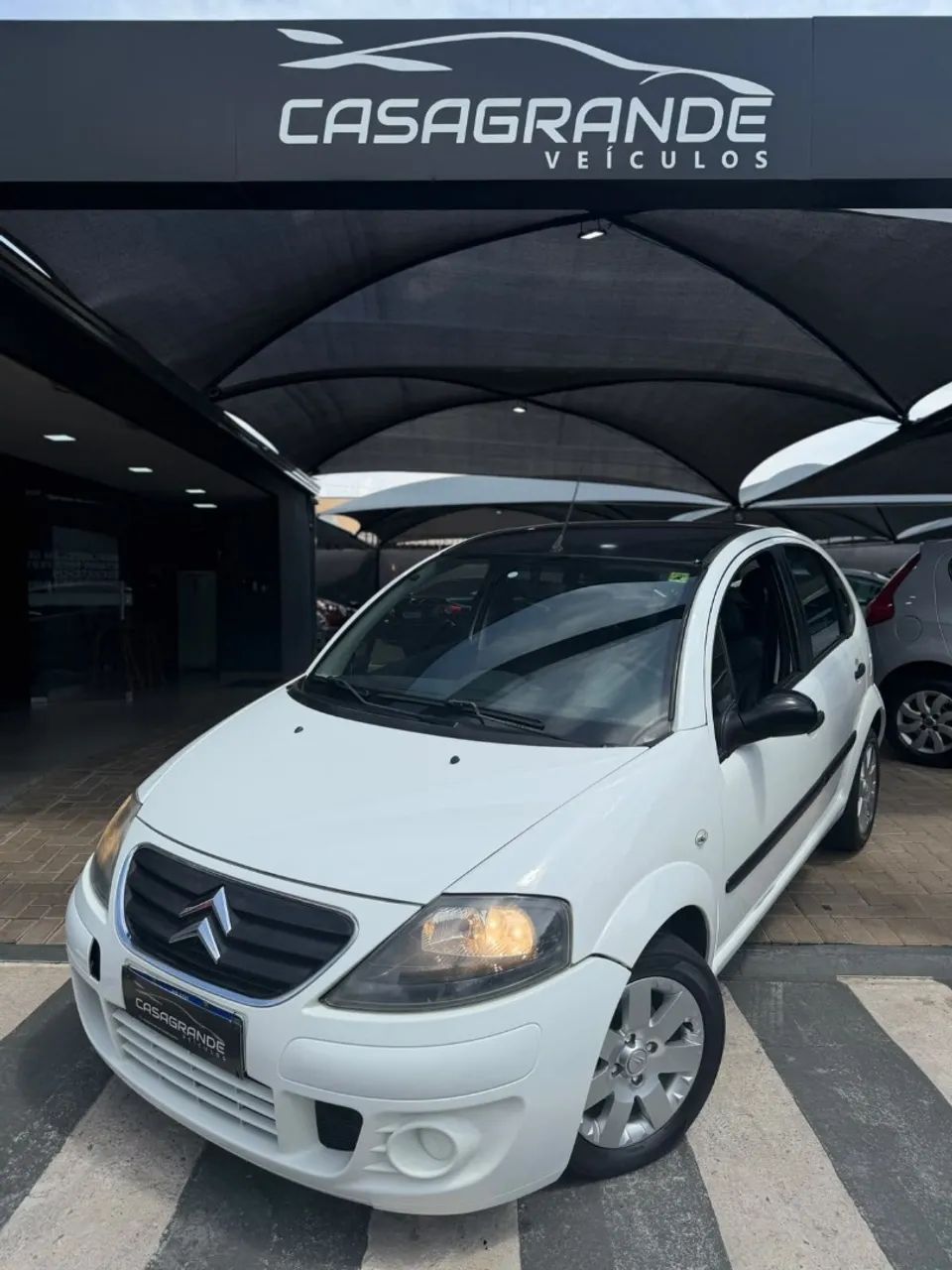 Citroën C3 GLX 1.4/ GLX Sonora 1.4 Flex 8V 5p, foto 13 de 16