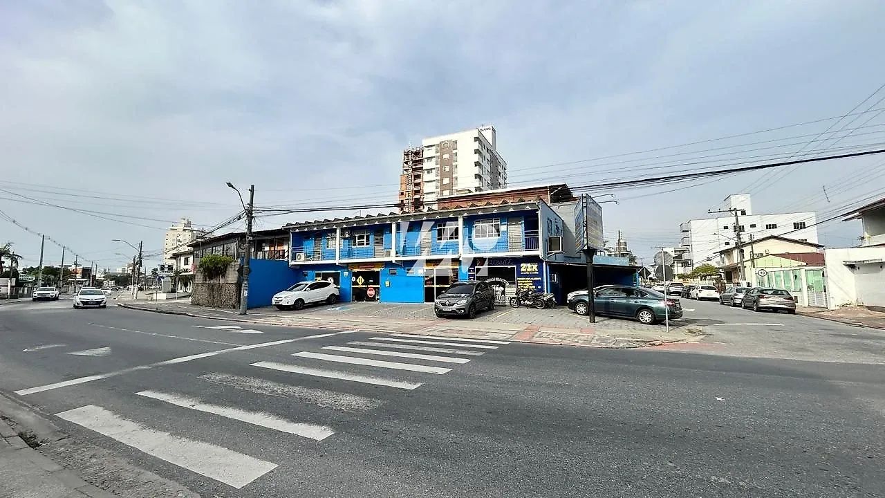 Prédio - 270m², Centro - imv