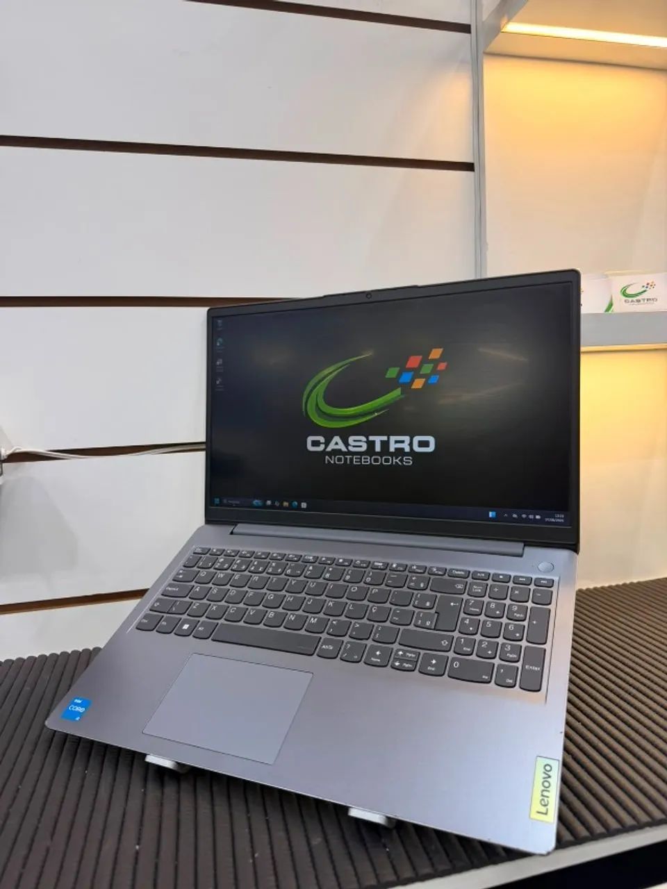 Notebook - 3i / Lenovo i3 11° Geração - 4 GB RAM / SSD 256 SSD  - Foto 2