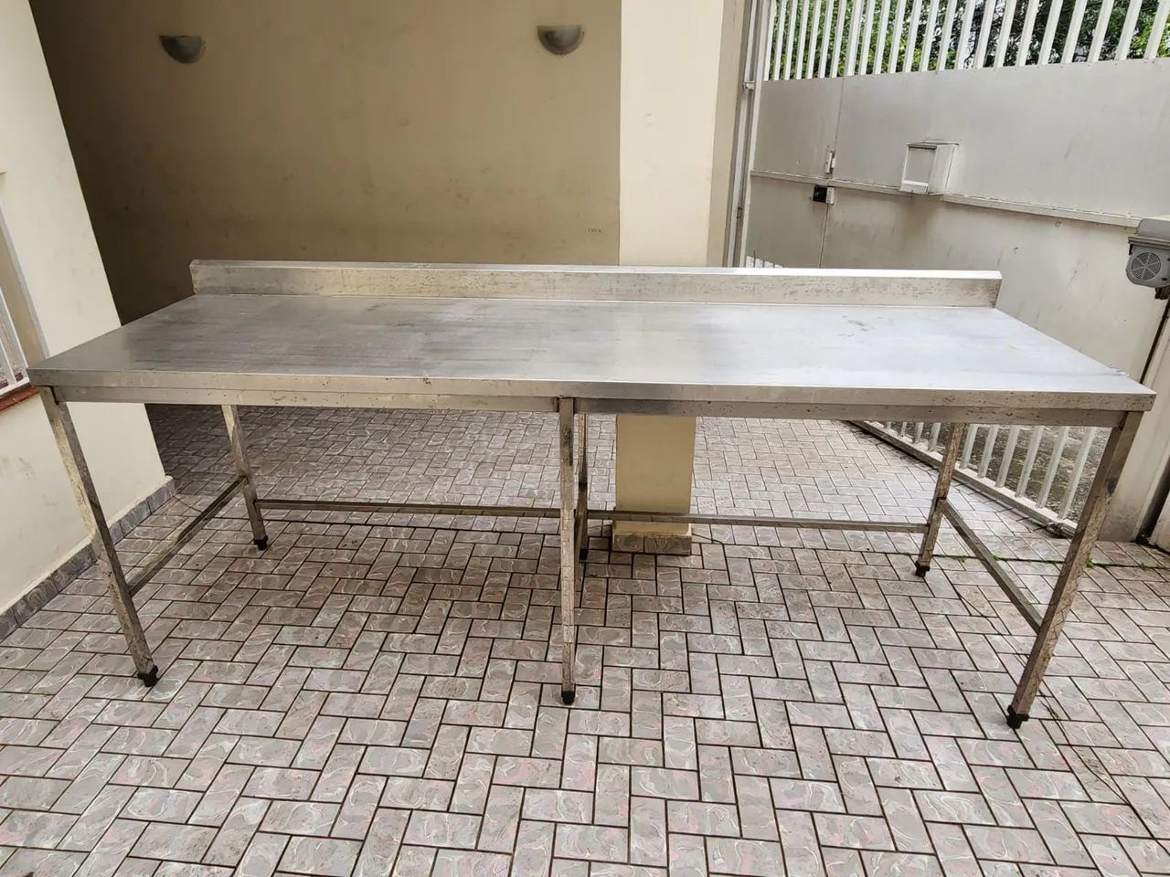 Balcão em aço inox 100% de 2 metros