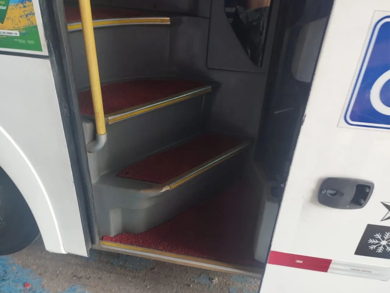 Ônibus VOLVO/COMIL  LD 