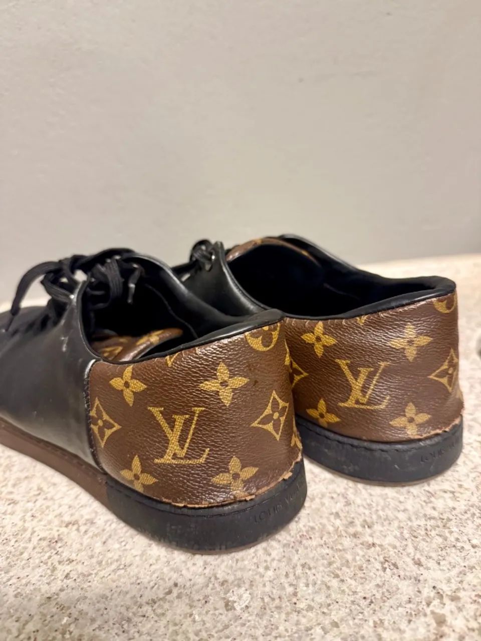 Tênis Louis Vuitton Preto 45