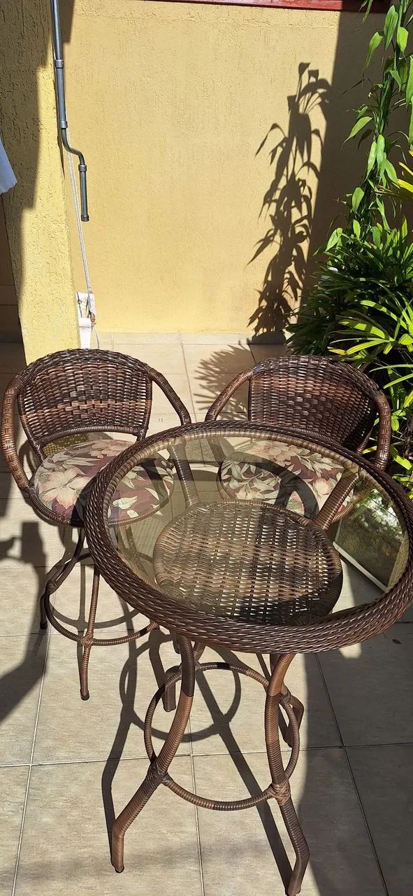 Bistrô com duas banquetas altas  - Foto 2