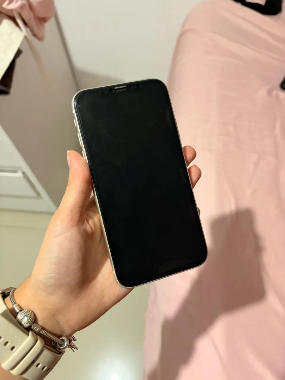 iPhone 11 semi novo  - Foto 2