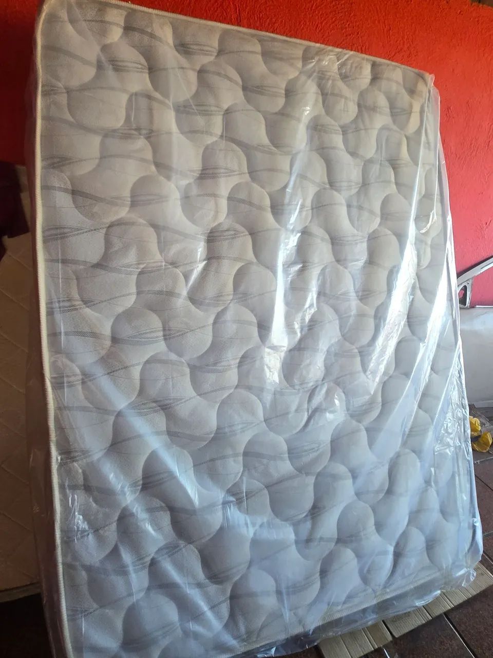 Colchao casal d33 plastico+cama box casal 