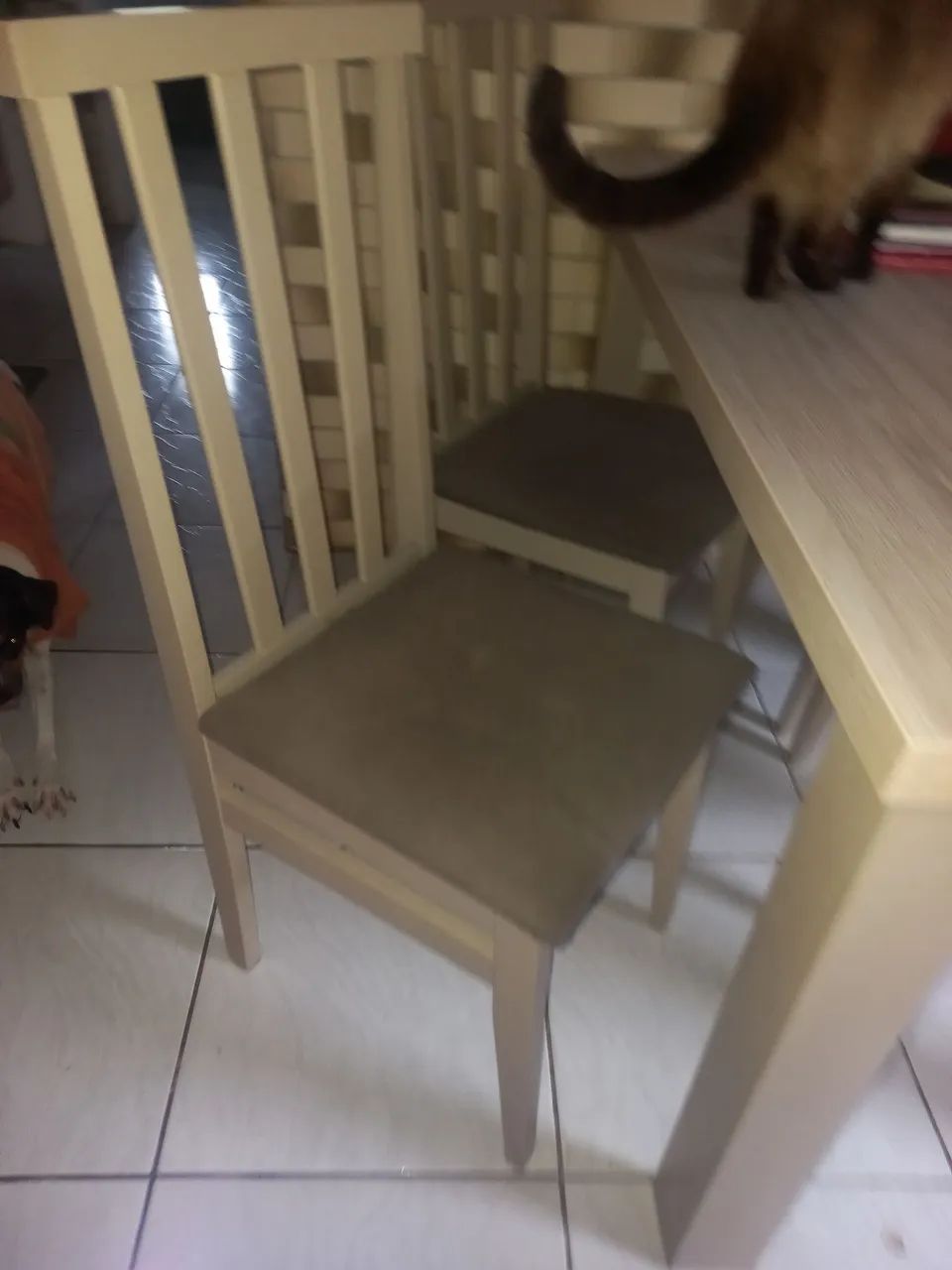 Mesa 4  com cadeiras - Foto 2