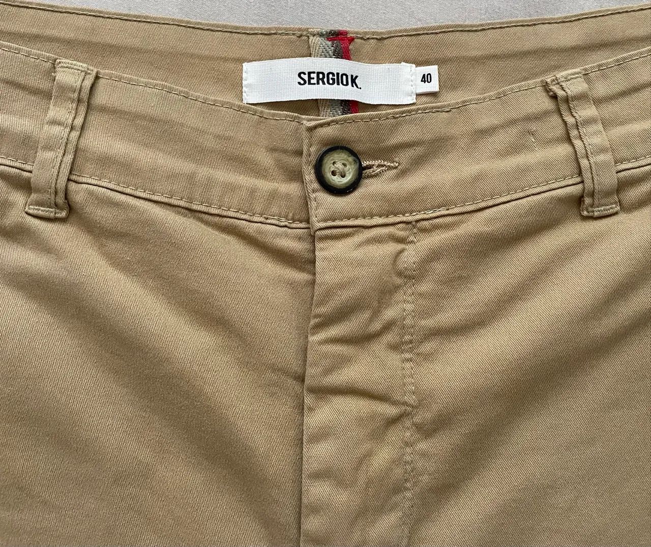 Bermuda Chino Sarja Sergio K Caqui Original - 40 - Foto 4