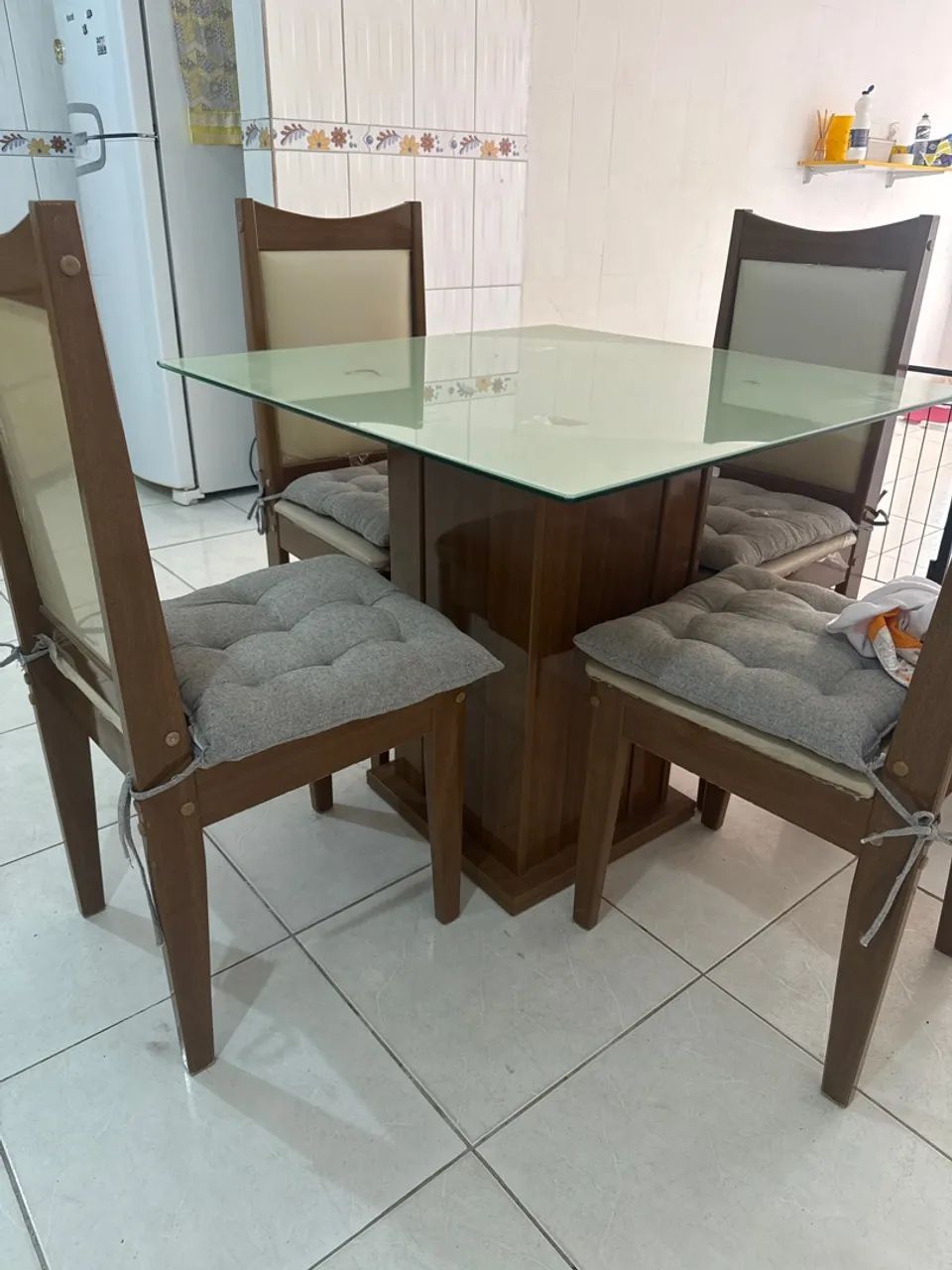 Vendo Mesa Cozinha 4 lugares  - Foto 2