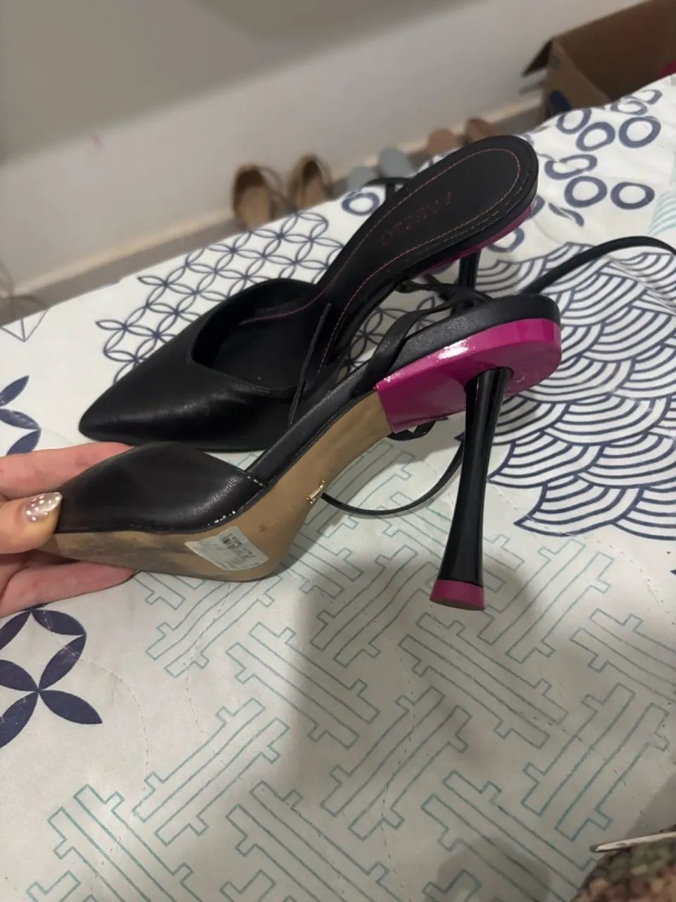 scarpin preto arrezo tam 33 - Foto 3
