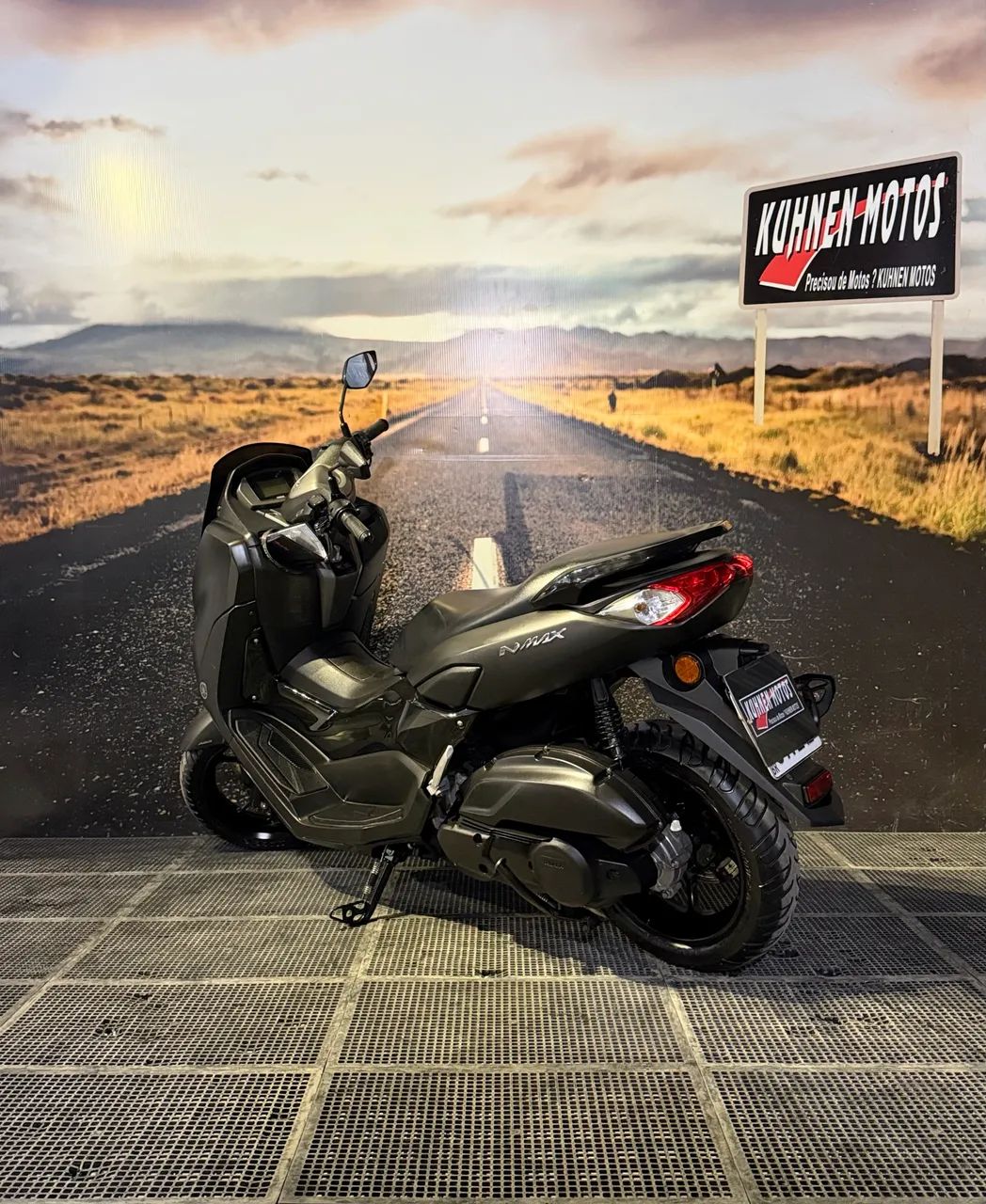 YAMAHA NMAX 160 ABS 2022 - Foto 3