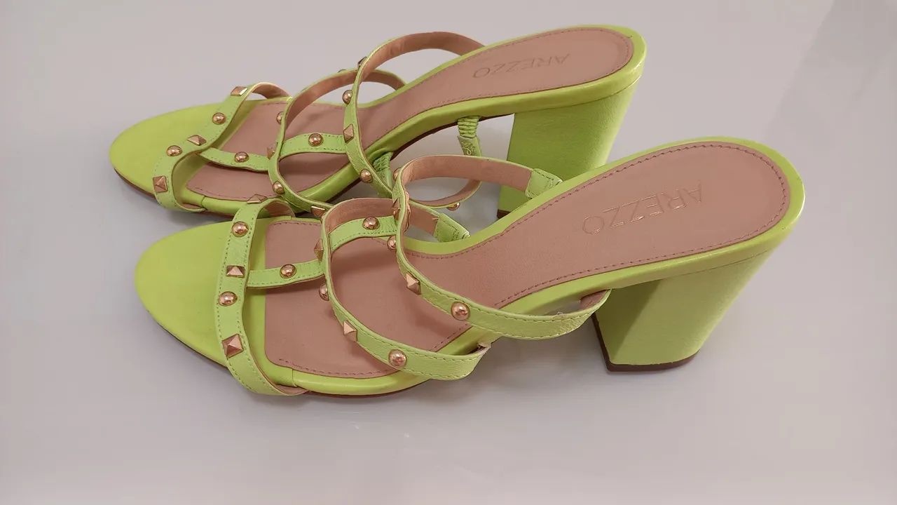 Sandália Arezzo verde N° 36 - Foto 3