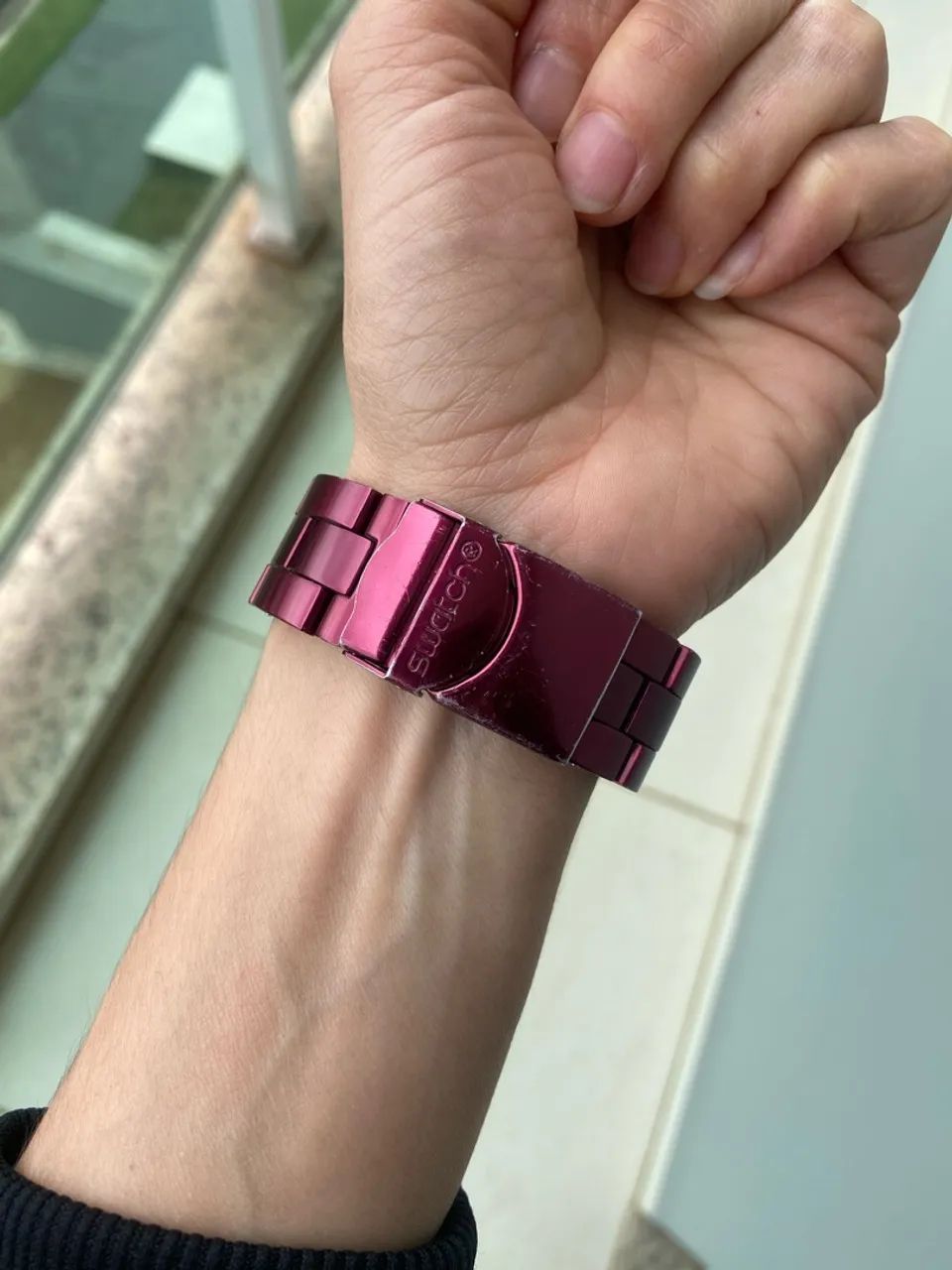 Relógio Swatch Vinho original (feminino) - Foto 4