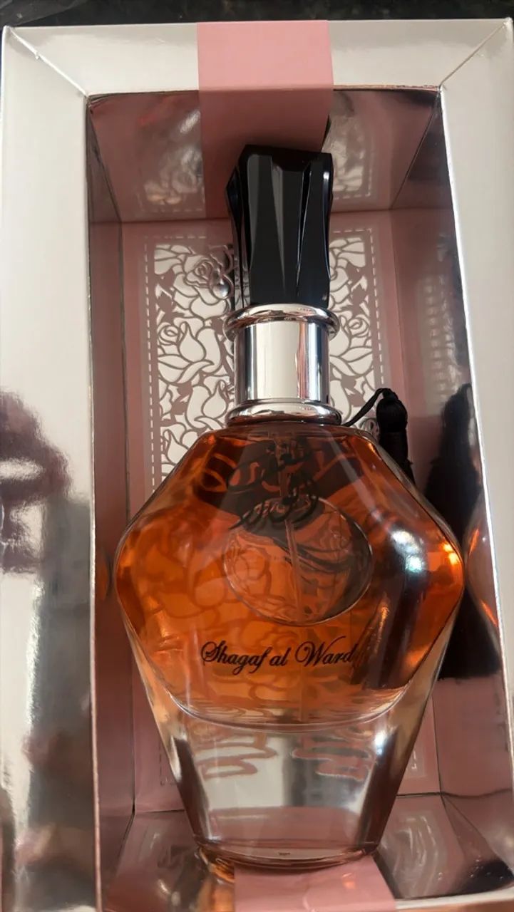 Perfumes árabes e importados  - Foto 3
