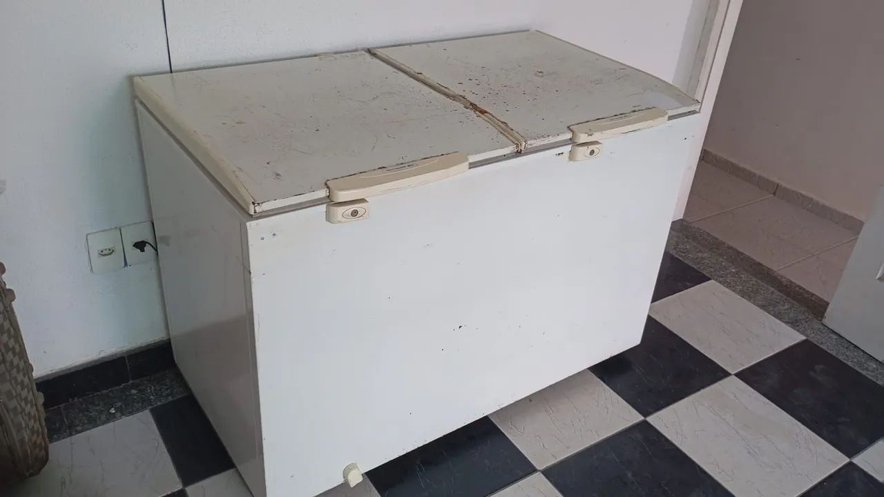 Vendo frezer