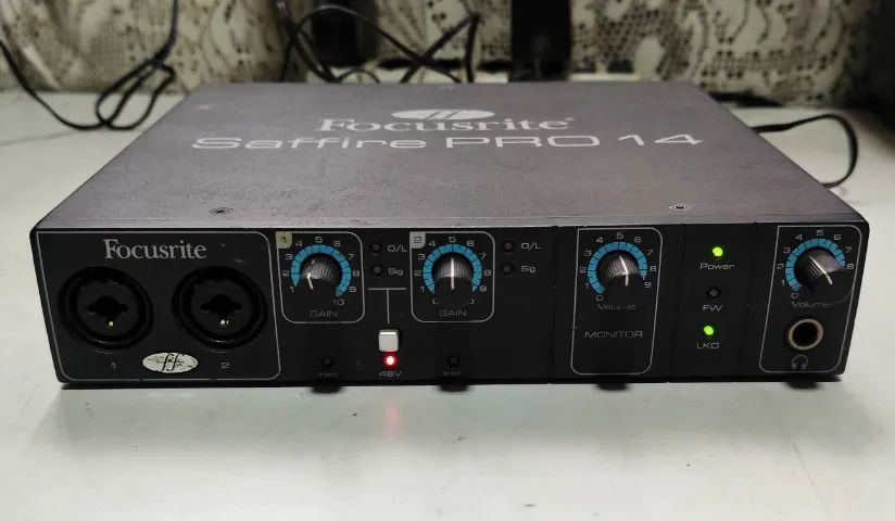 Interface Focusrite Firewire Saffire Pro 14 Bom Estado Sem Teste - Foto 2