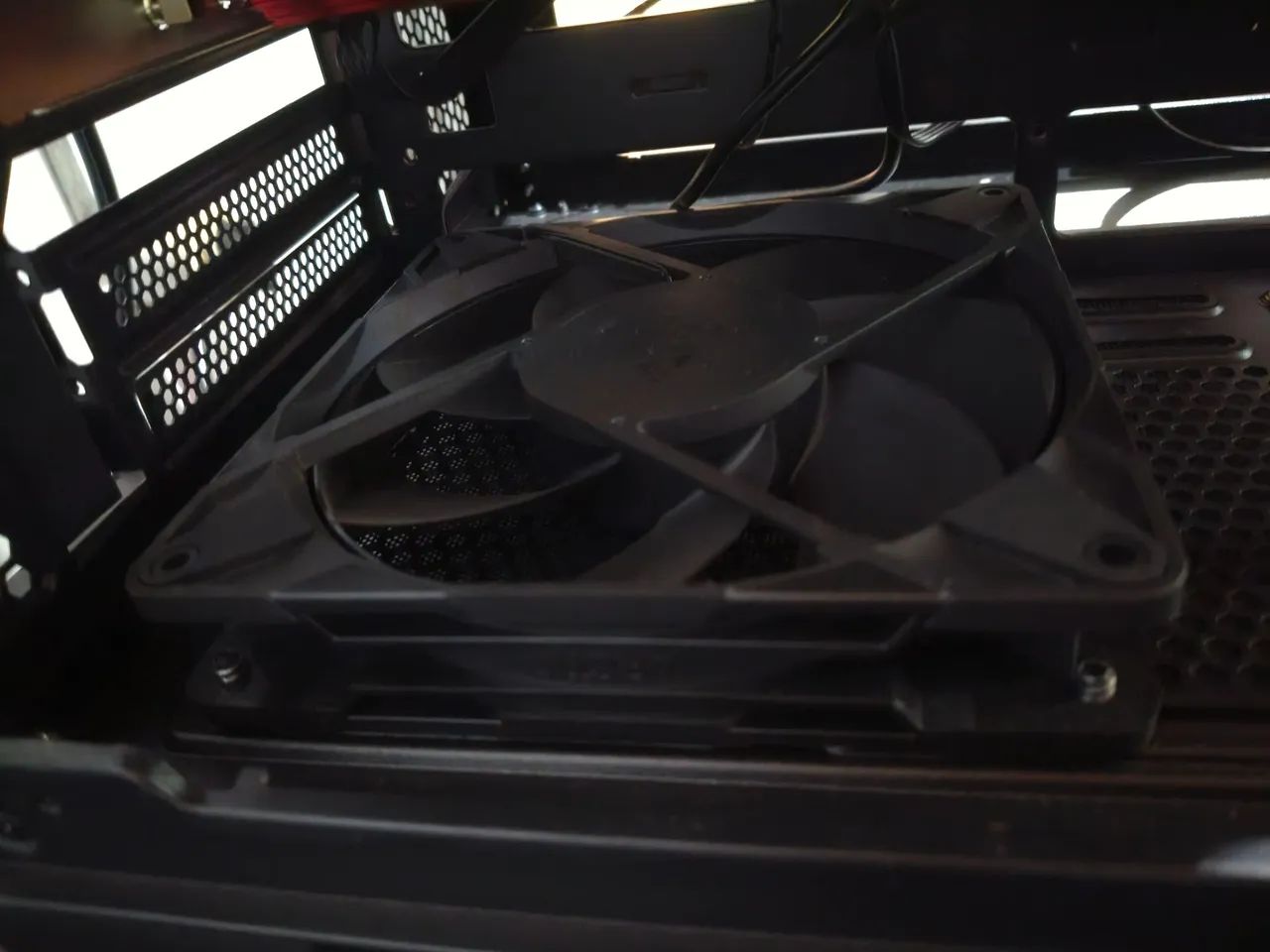  Ventiladores ARTIC P14PRO-140MM (3X) - Foto 3