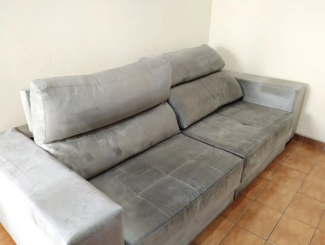 Vendo sofá retrátil e reclinável usado - Foto 2