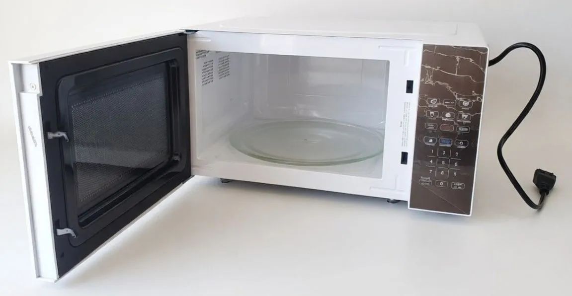 Micro-ondas espelhado Philco 30L - funcionando perfeitamente - Foto 2