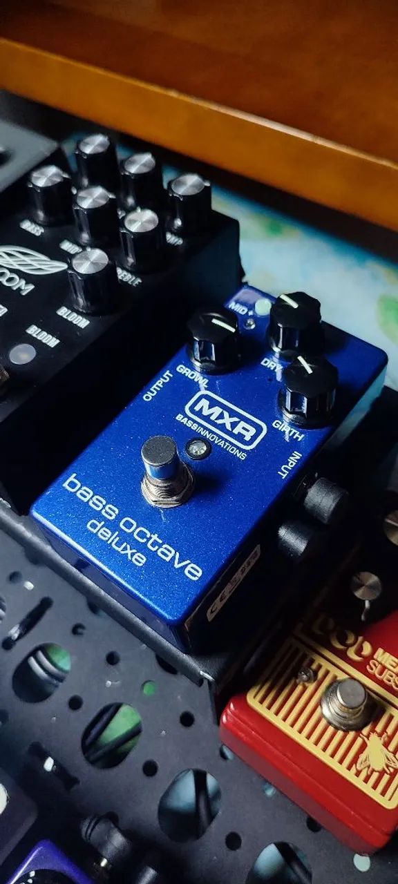 Pedal Dunlop MXR Bass Octave Deluxe M288 - Instrumentos musicais