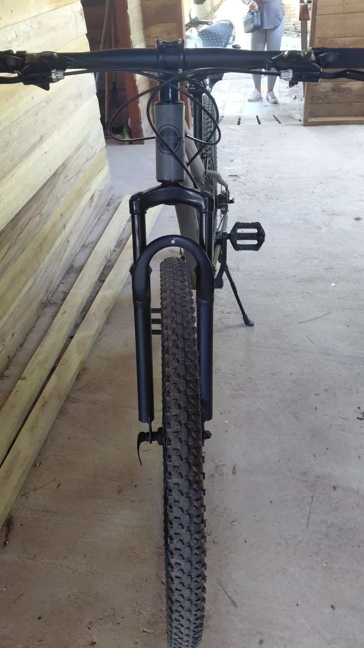 Venso Bicicleta gti aro 29 muito qualidade 7 marchas  - Foto 2