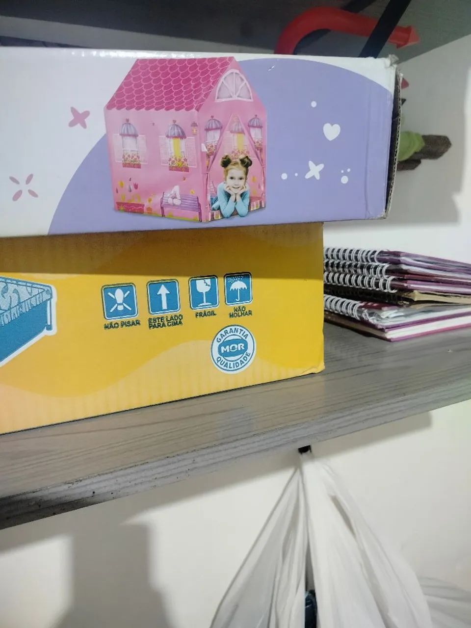 Vendo está casinha infantil 