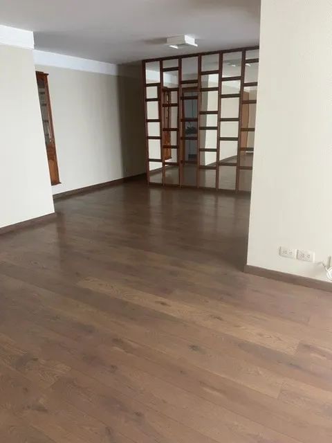 4 Quartos - Asa Norte - EXCELENTE
