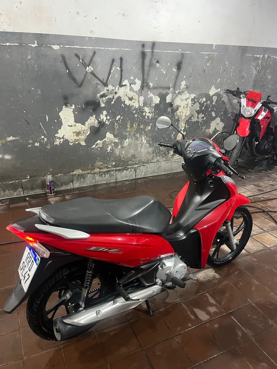Biz 125Ex 2024 - Foto 5