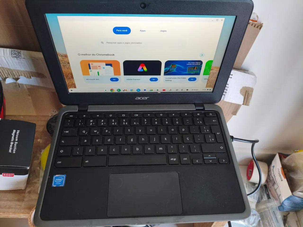 Notebook Acer c733