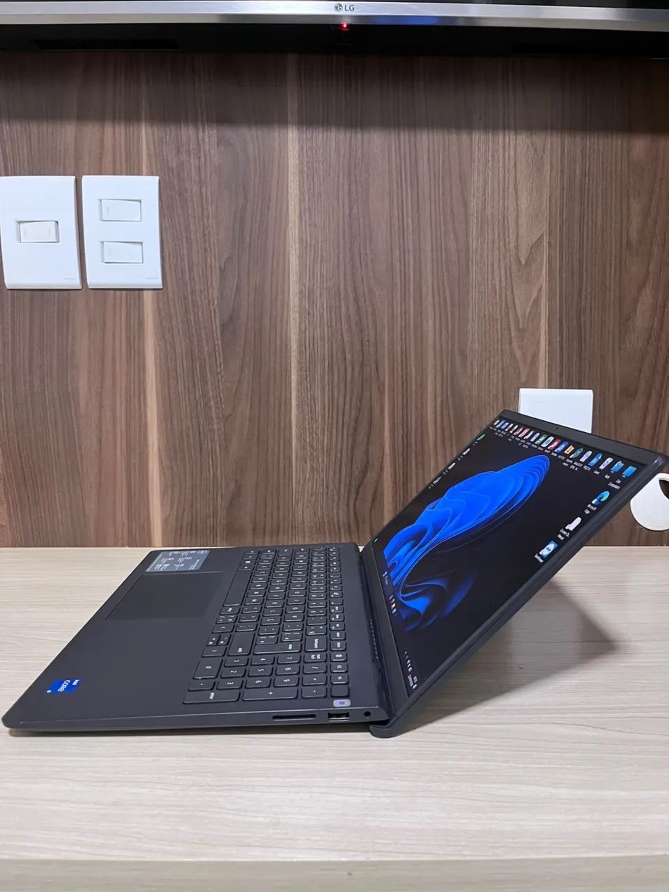 COMPUTADOR DELL INSPIRON 15 conservado (BARATO!!!) - Foto 2