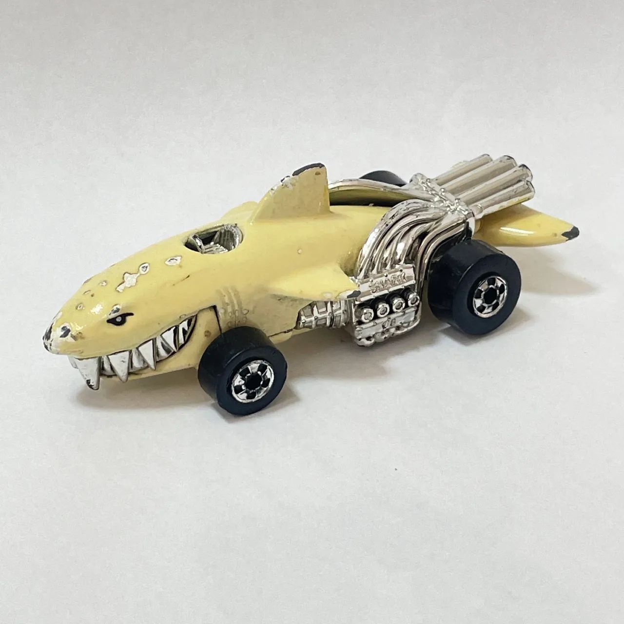 Sharkruiser 1989 branco / bege rodas BW - Foto 2
