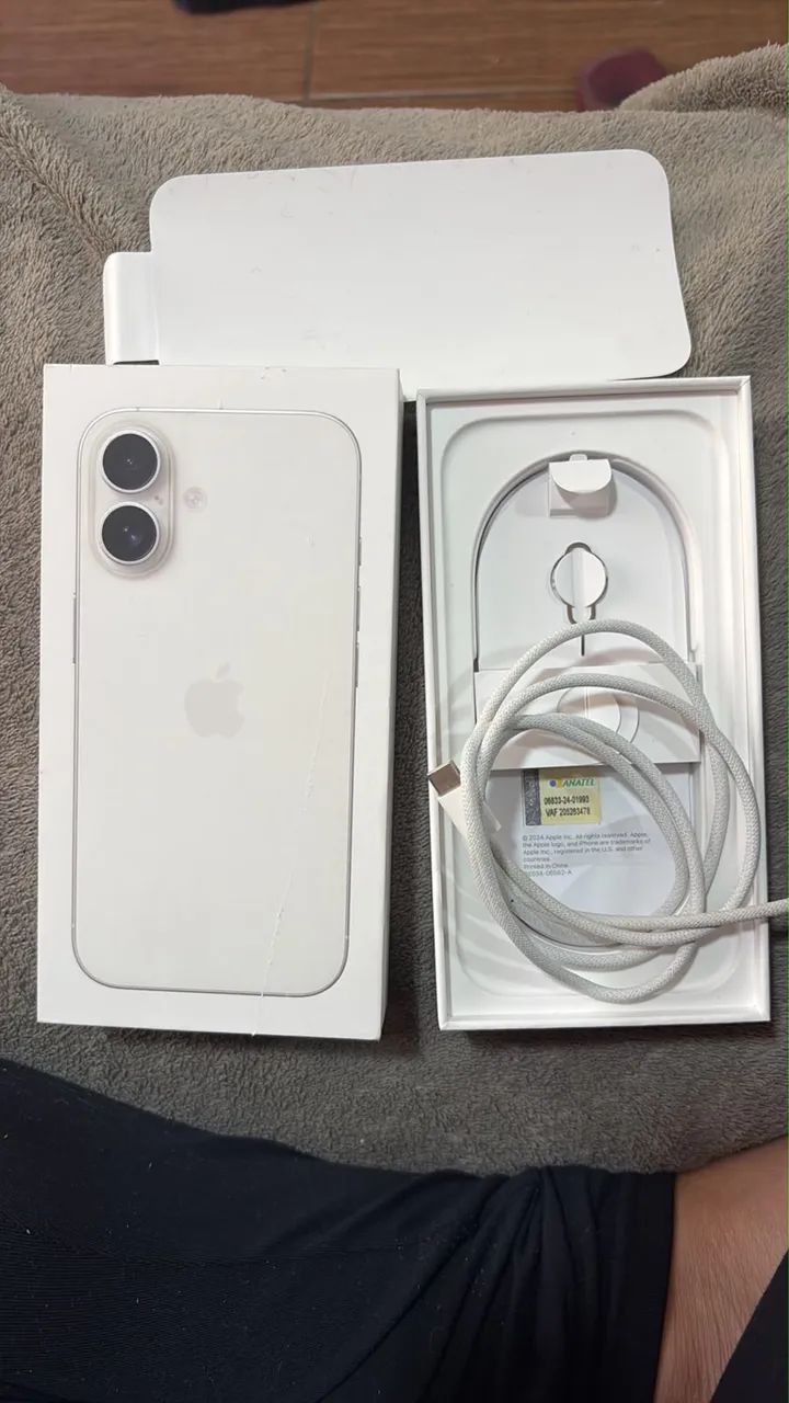 iPhone 16 - sem marcas de uso, bateria 100% - Foto 3