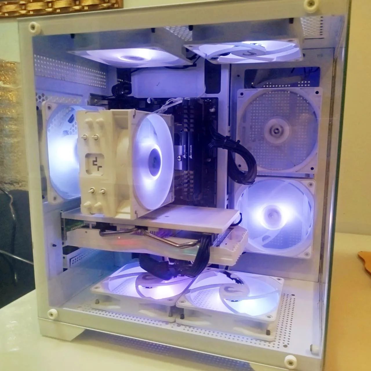 PC Gamer Branco