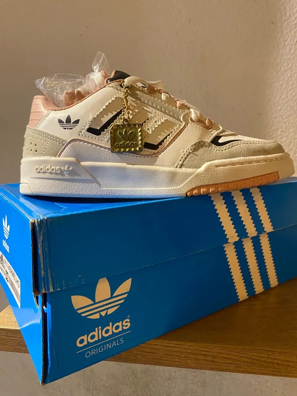 Tênis adidas - Foto 2