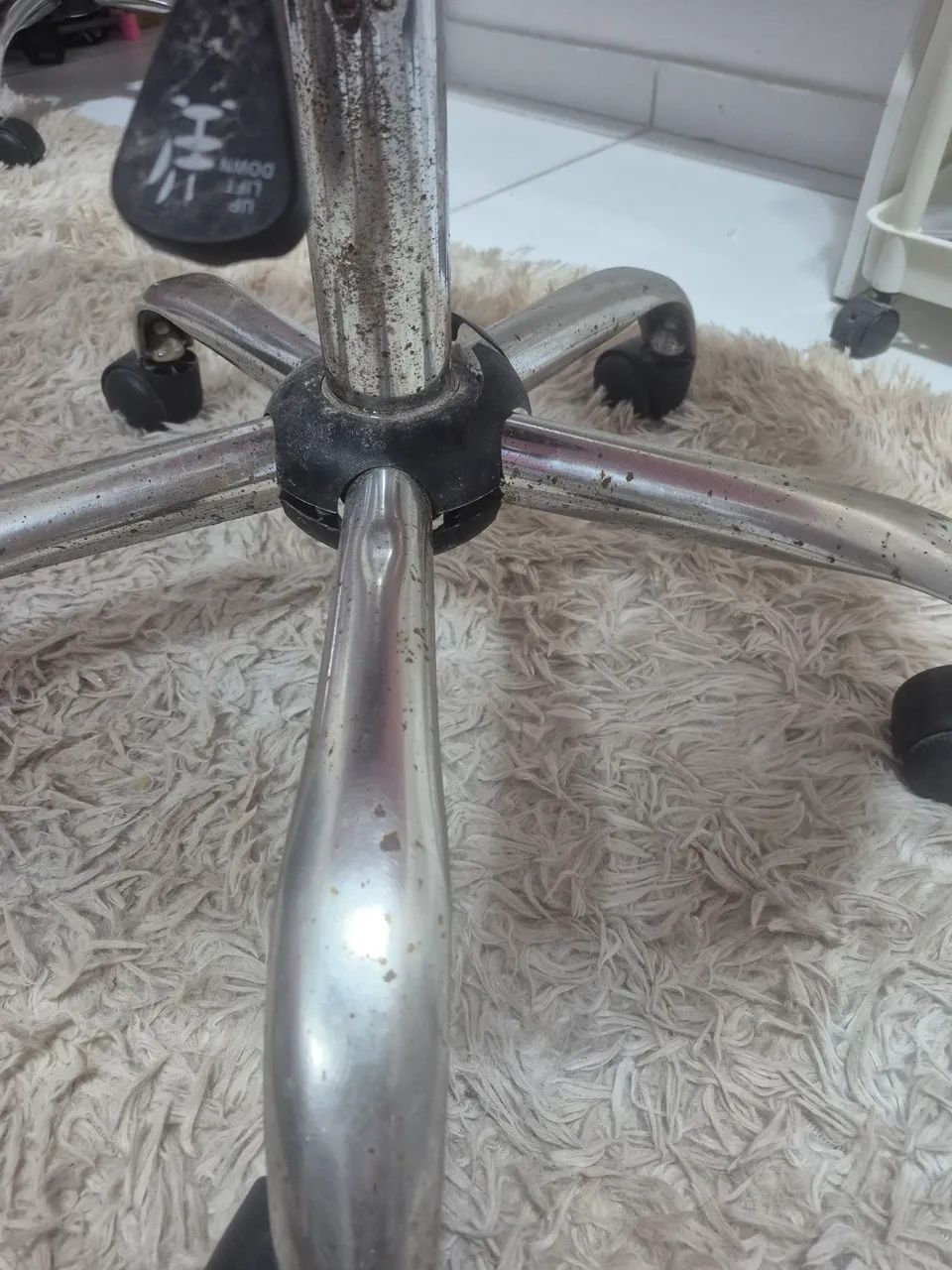 Cadeira de rodinha  - Foto 4