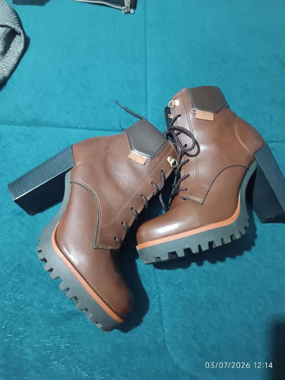 Bota Tratorada Moleca - Marrom - Confortável e Estilosa - Foto 3