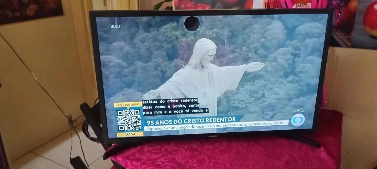 Vendo TV 32 polegadas nao é smart - Foto 2