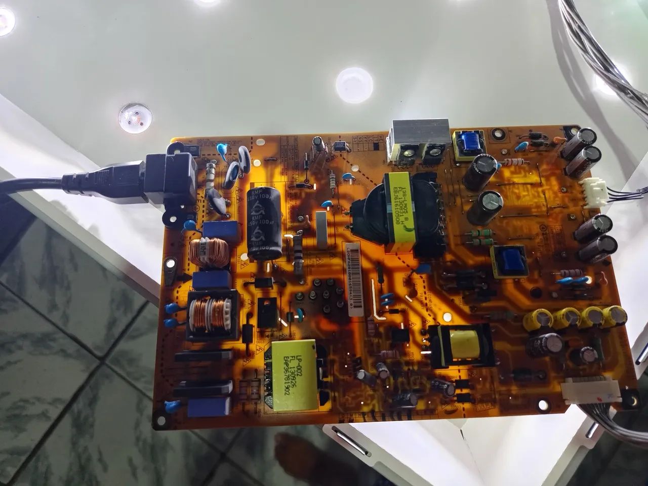 Peças de tv LG de 47 polegadas  - Foto 2
