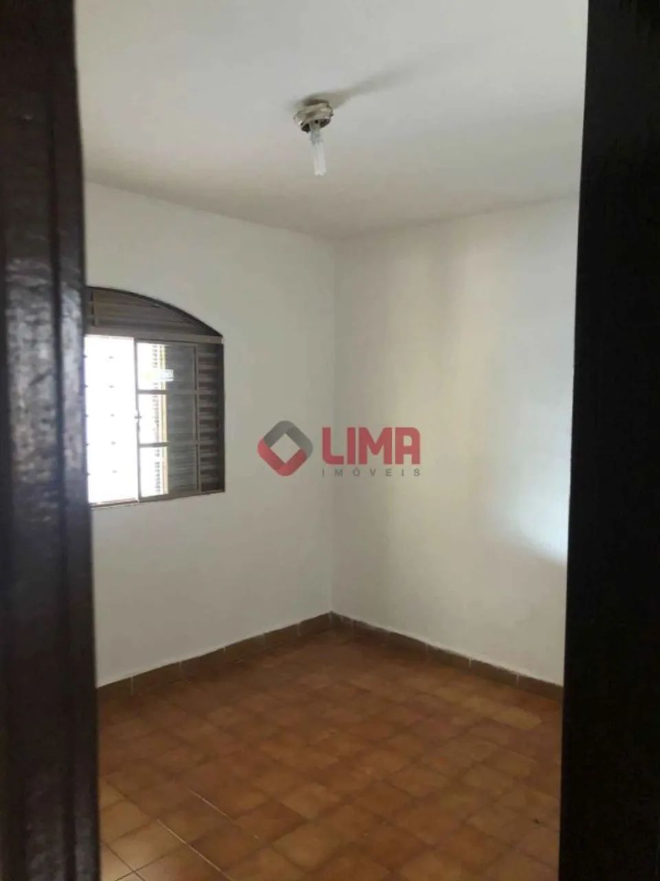ÓTIMA CASA COM 3 QUARTOS, (1 SUÍTE) NO GEISEL - BAURU / SP - Foto 3