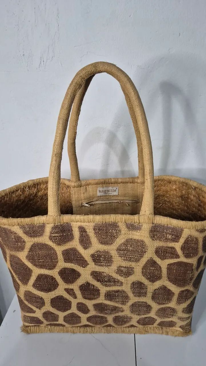 Bolsa de Palha com Estampa de Girafa Baigalle