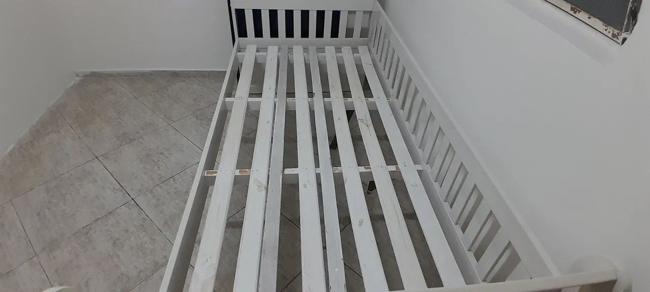 Cama solteirão 