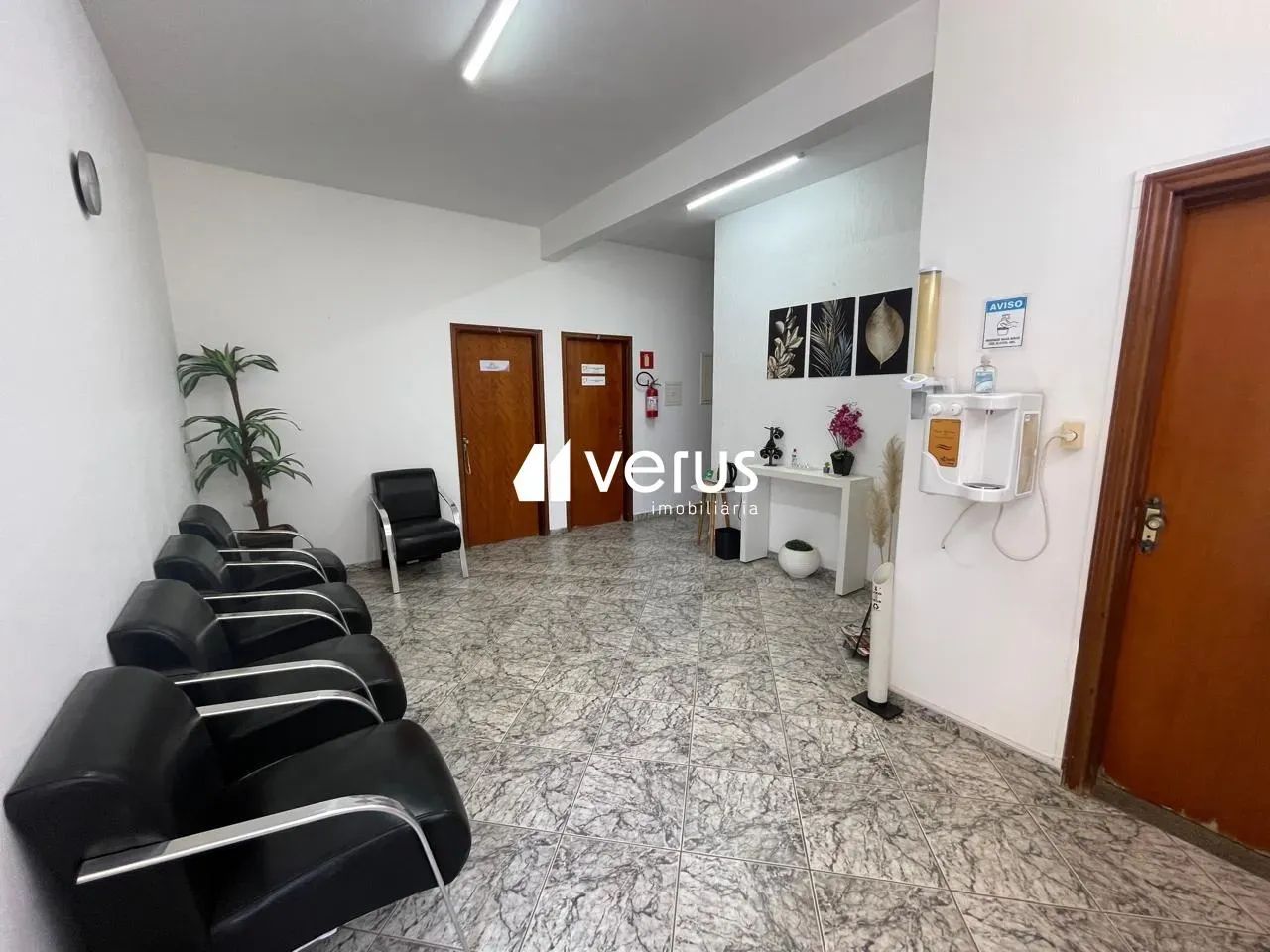 SALA COMERCIAL NO BAIRRO SANTA MONICA 19M² - UBERLÂNDIA - MG
