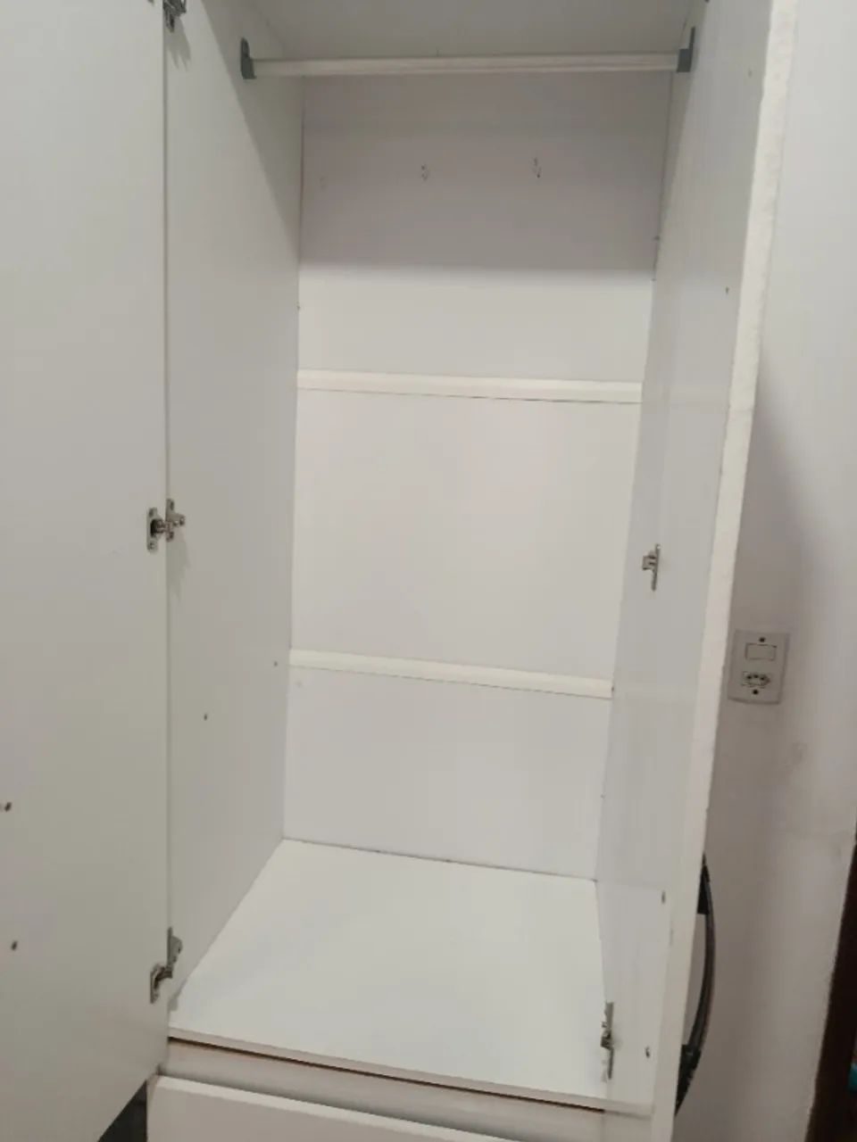 Guarda-Roupa Branco de 3 Portas com Gavetas - Foto 3