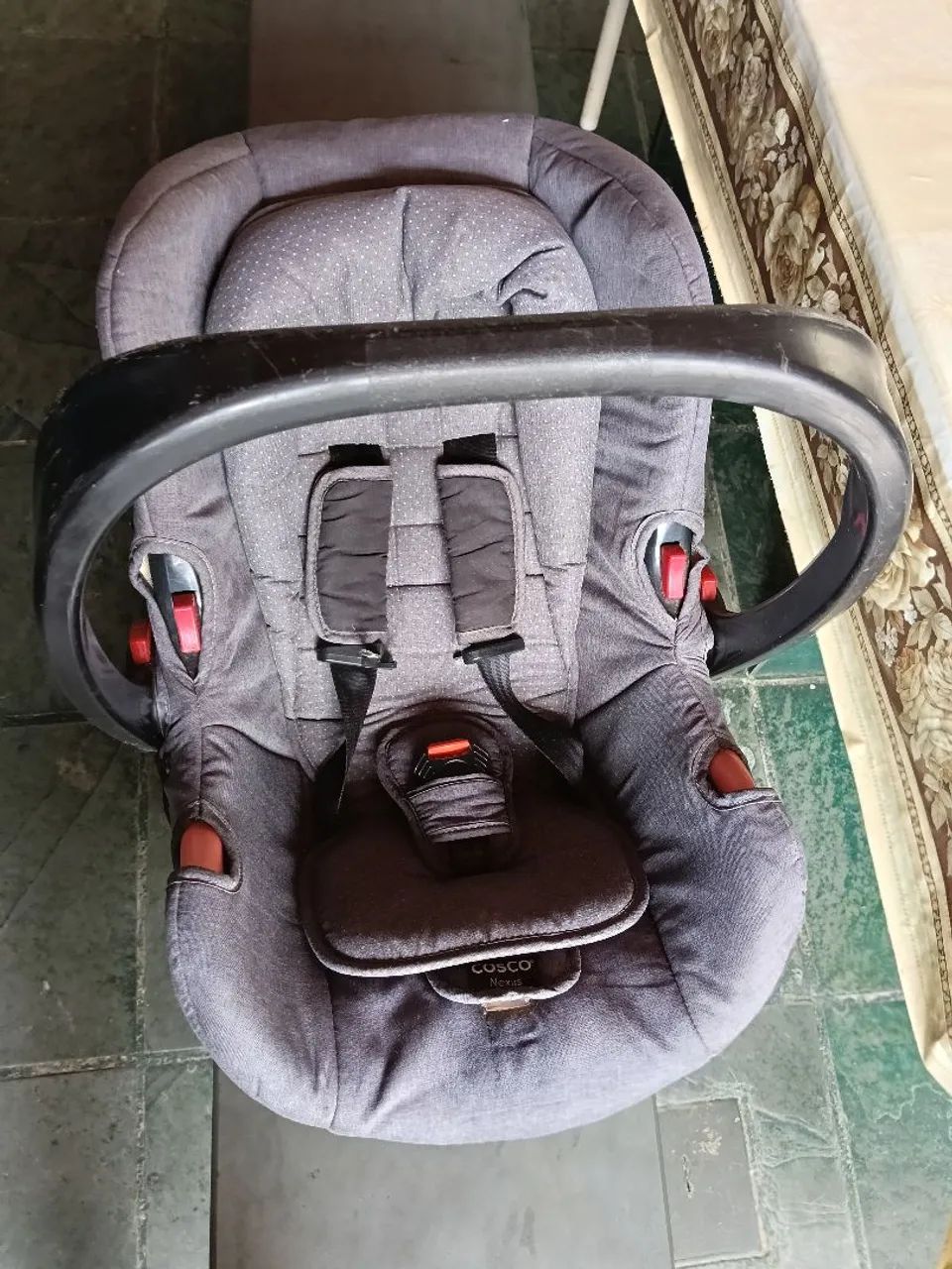 Vendo Bebê Conforto, Sem a Capa de Proteção  - Foto 3