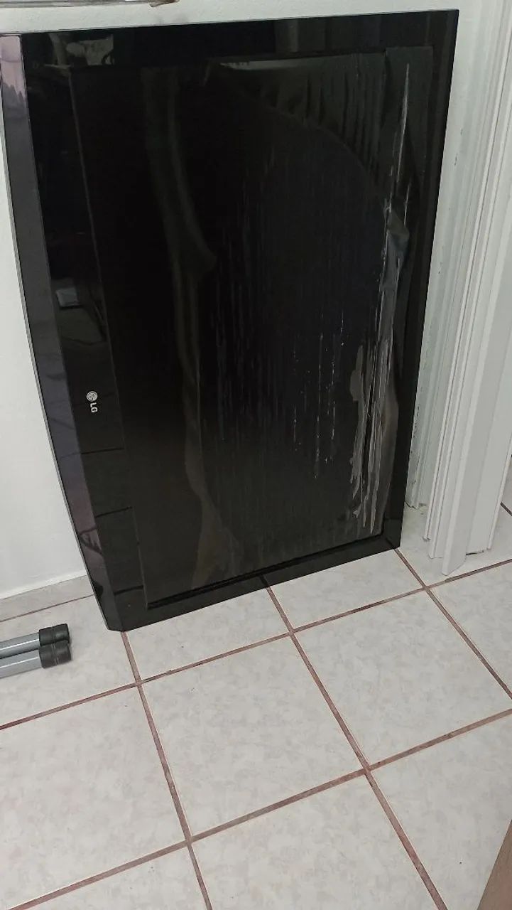 Tv para peças funcionando  - Foto 3