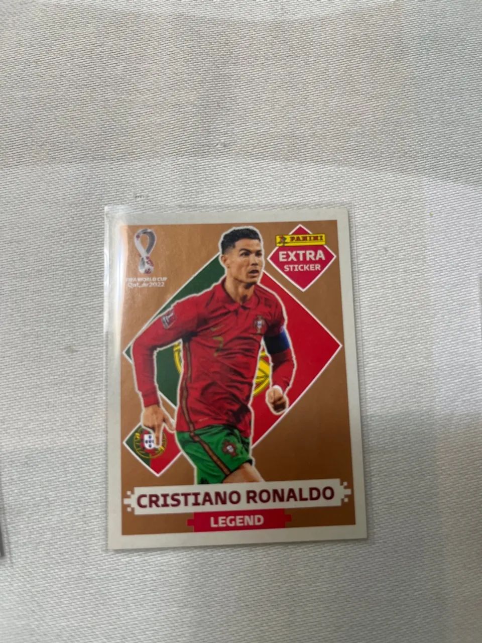Legend Extra Sticker Cristiano Ronaldo 2022 - Foto 4