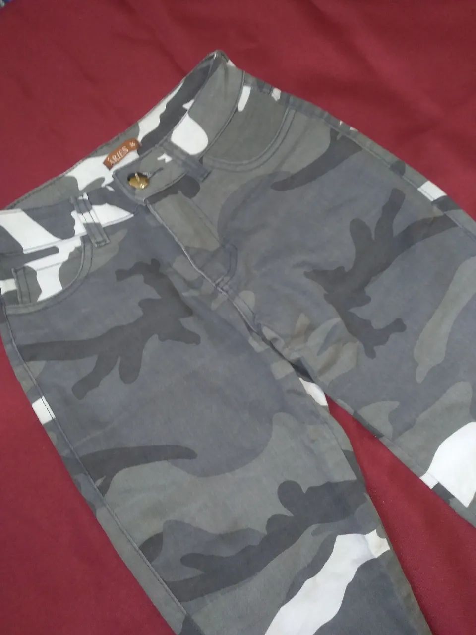 Calça Jeans Estampada 
